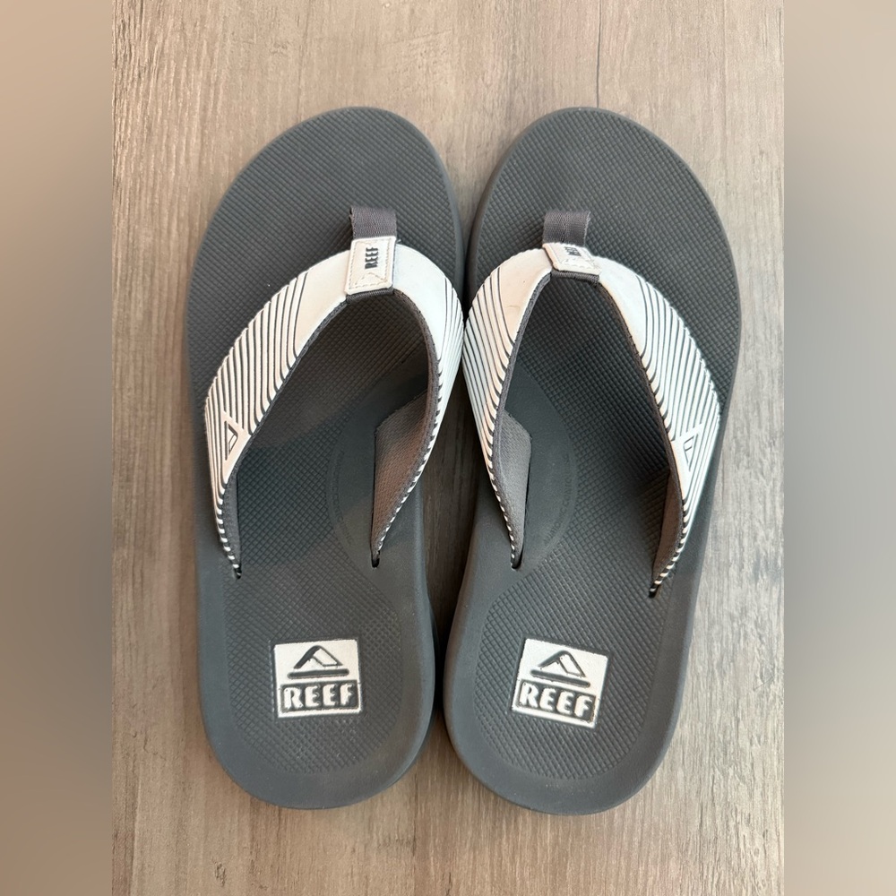 Reef Gray and White Stripe Men's Flip Flops